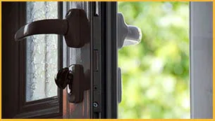 Locksmith Of Compto Compton, CA 310-819-3074 - 4-residential-lockout